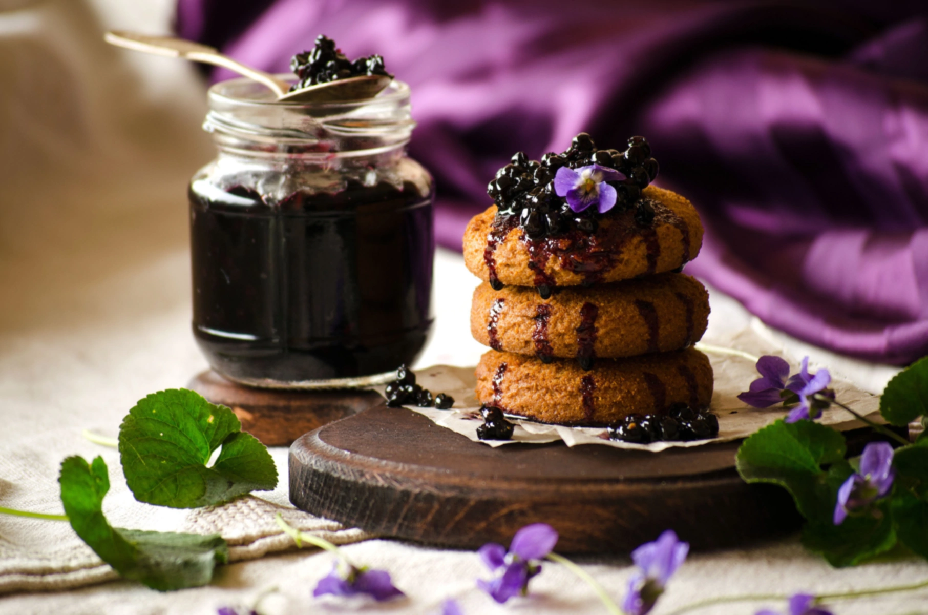 Χρήσεις Elderberry στην κουζίνα και πέρα από αυτήν